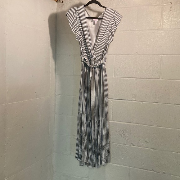 Isabel Maternity by Ingrid & Isabel Dresses & Skirts - Denim and White Flounced Drees